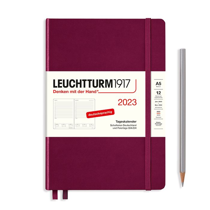 Daily Planner Medium (A5) 2023, Port Red, German